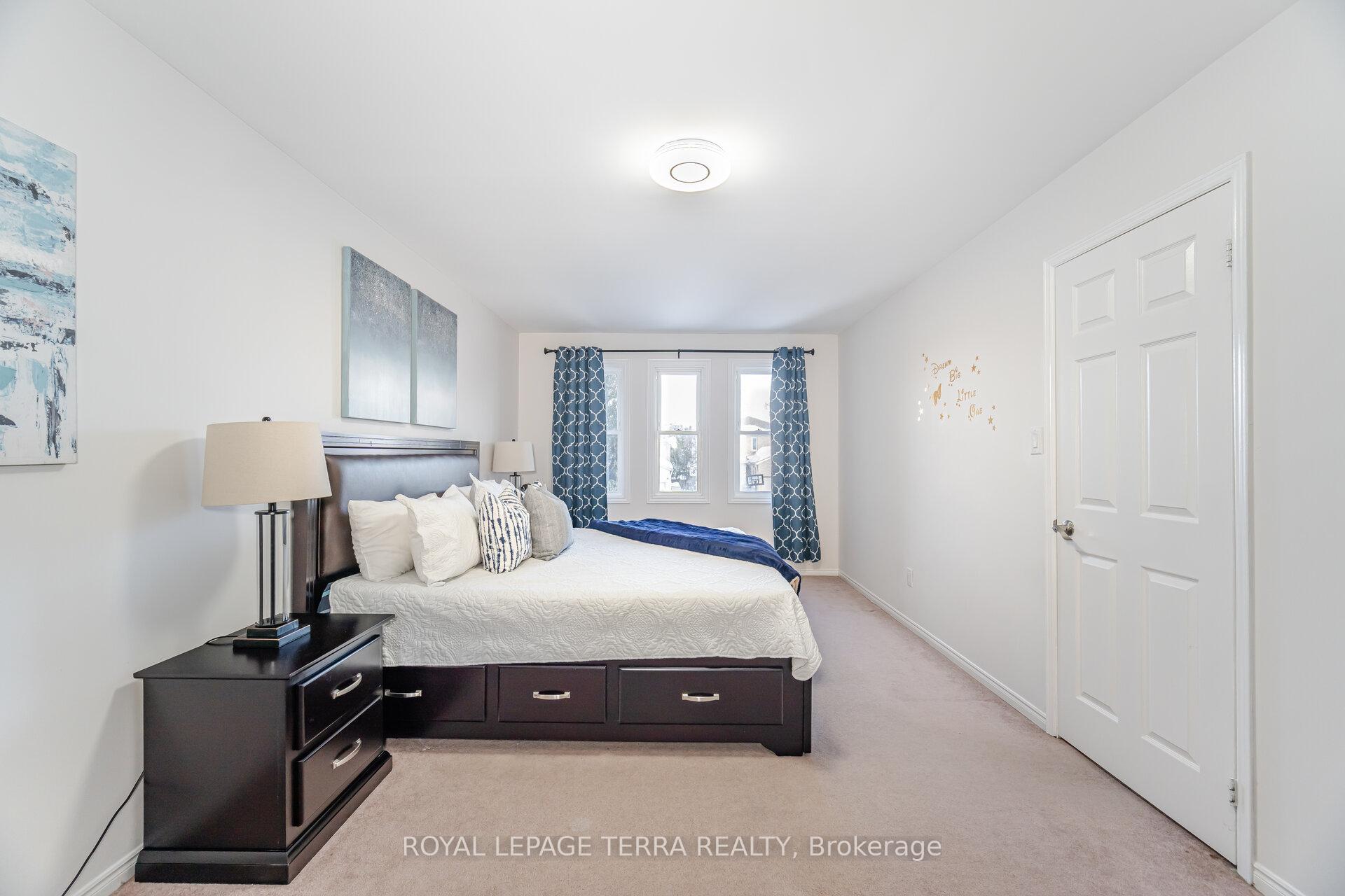 Photo 20 of 57 Carruthers Crescent, Barrie, Grove East — HOMEH