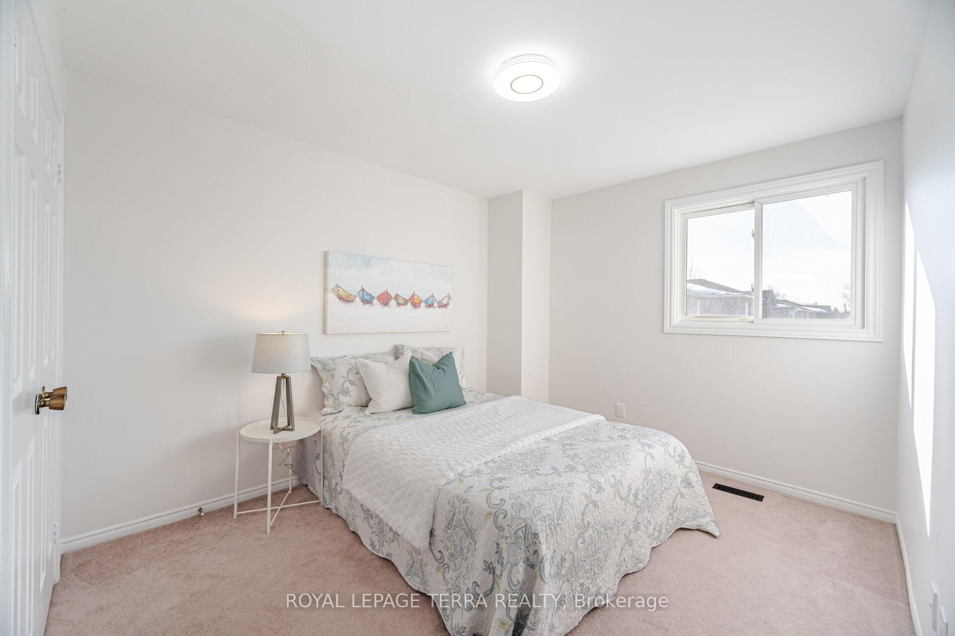 Photo 27 of 57 Carruthers Crescent, Barrie, Grove East — HOMEH