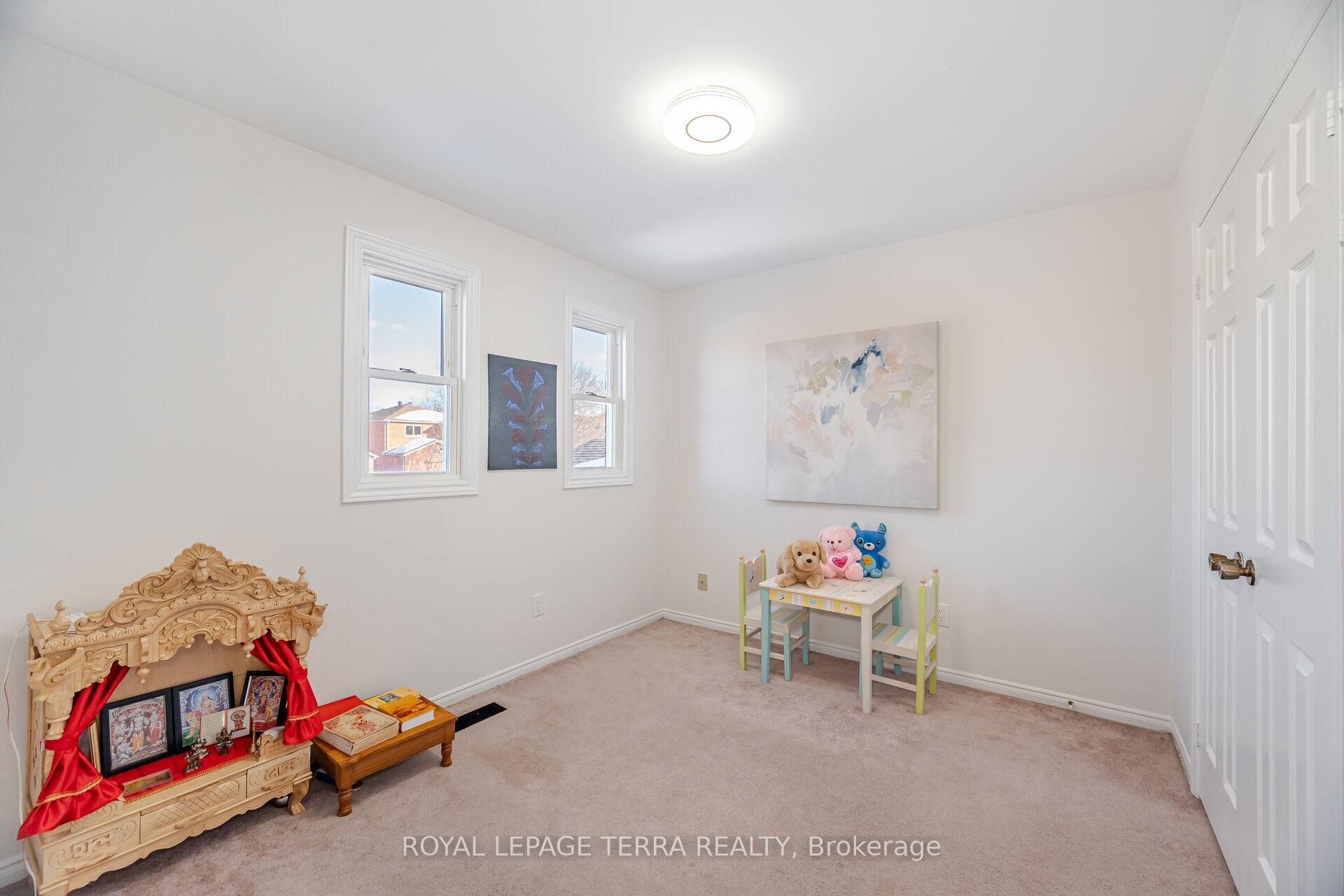 Photo 29 of 57 Carruthers Crescent, Barrie, Grove East — HOMEH