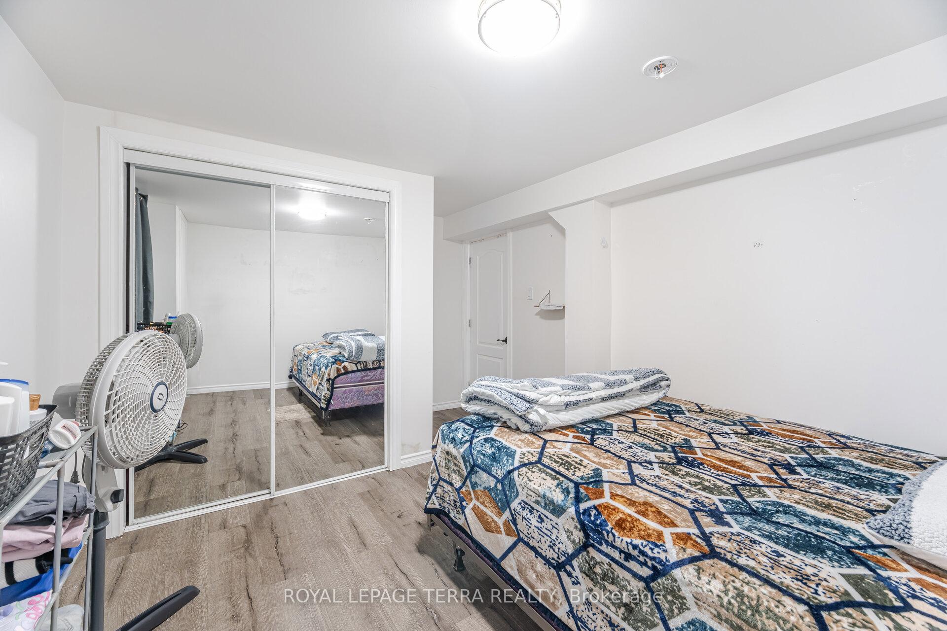 Photo 44 of 57 Carruthers Crescent, Barrie, Grove East — HOMEH