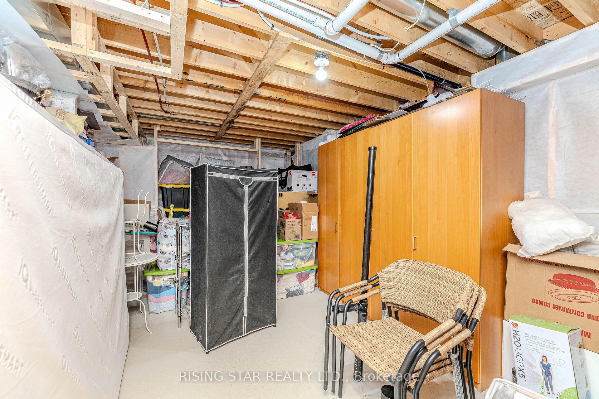 Photo 30 of 105 Naperton Drive, Brampton, Sandringham-Wellington — HOMEH