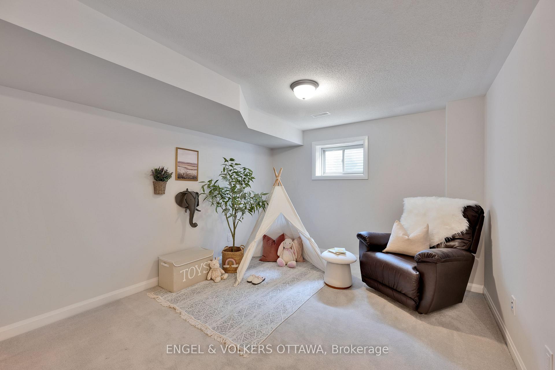 Photo 23 of 1190 Chapman Mills Drive, Ottawa, Barrhaven - Heritage Park — HOMEH