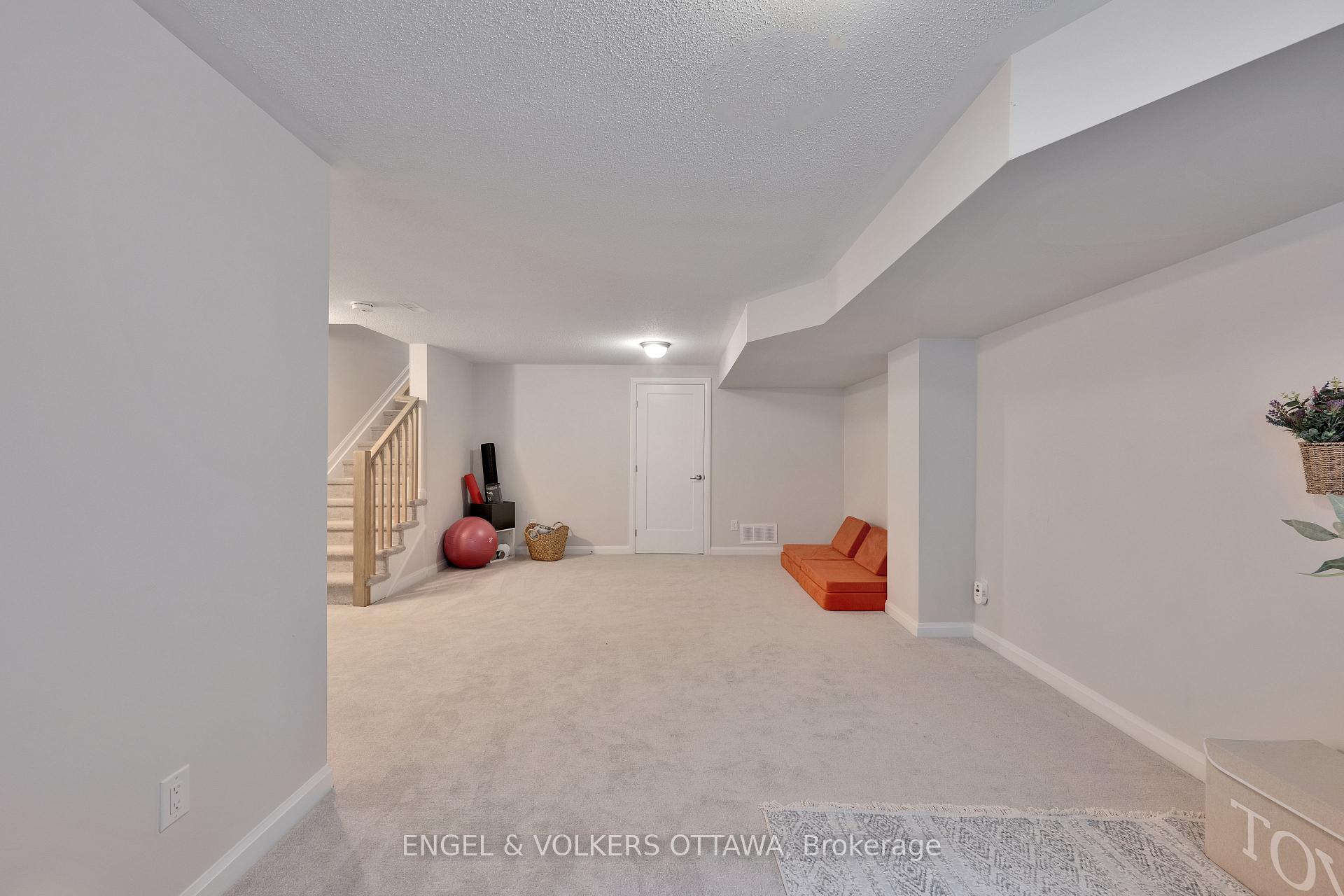 Photo 25 of 1190 Chapman Mills Drive, Ottawa, Barrhaven - Heritage Park — HOMEH