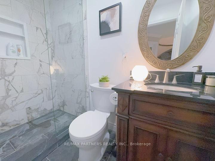 Photo 11 of 97 Cooperage Crescent, Richmond Hill, Westbrook — HOMEH