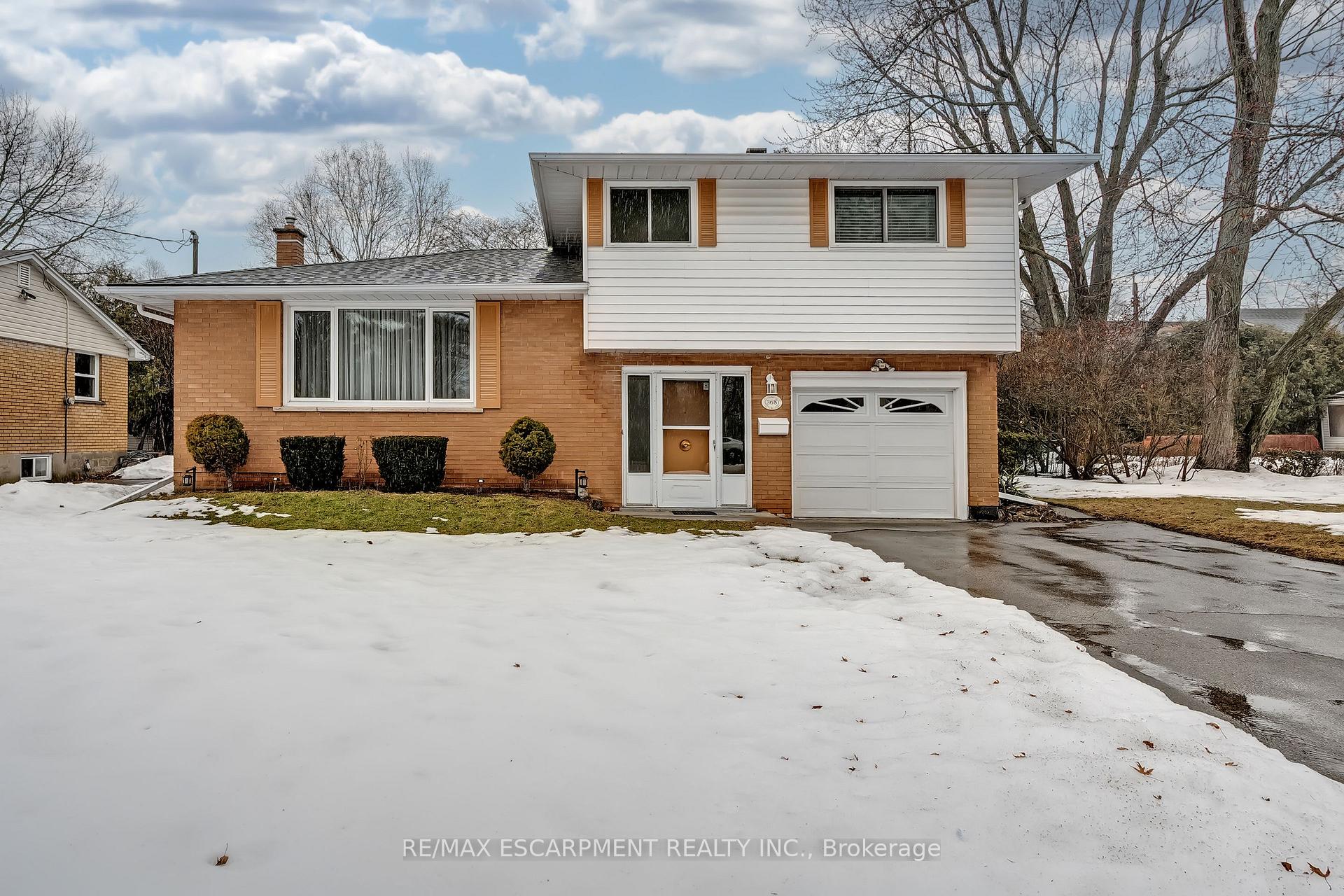 Photo 1 of 368 East Side Crescent, Burlington, Brant — HOMEH