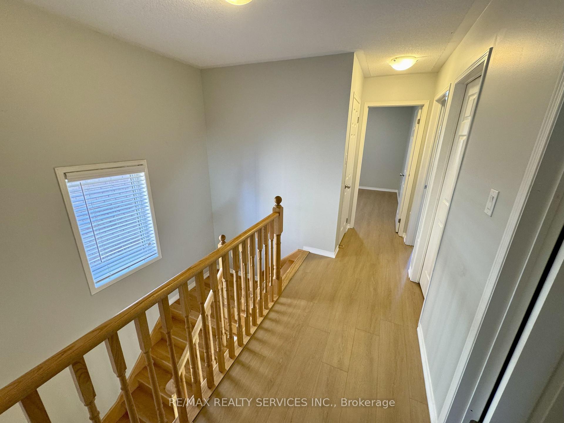 Photo 21 of 12 Sussexvale Drive, Brampton, Sandringham-Wellington — HOMEH
