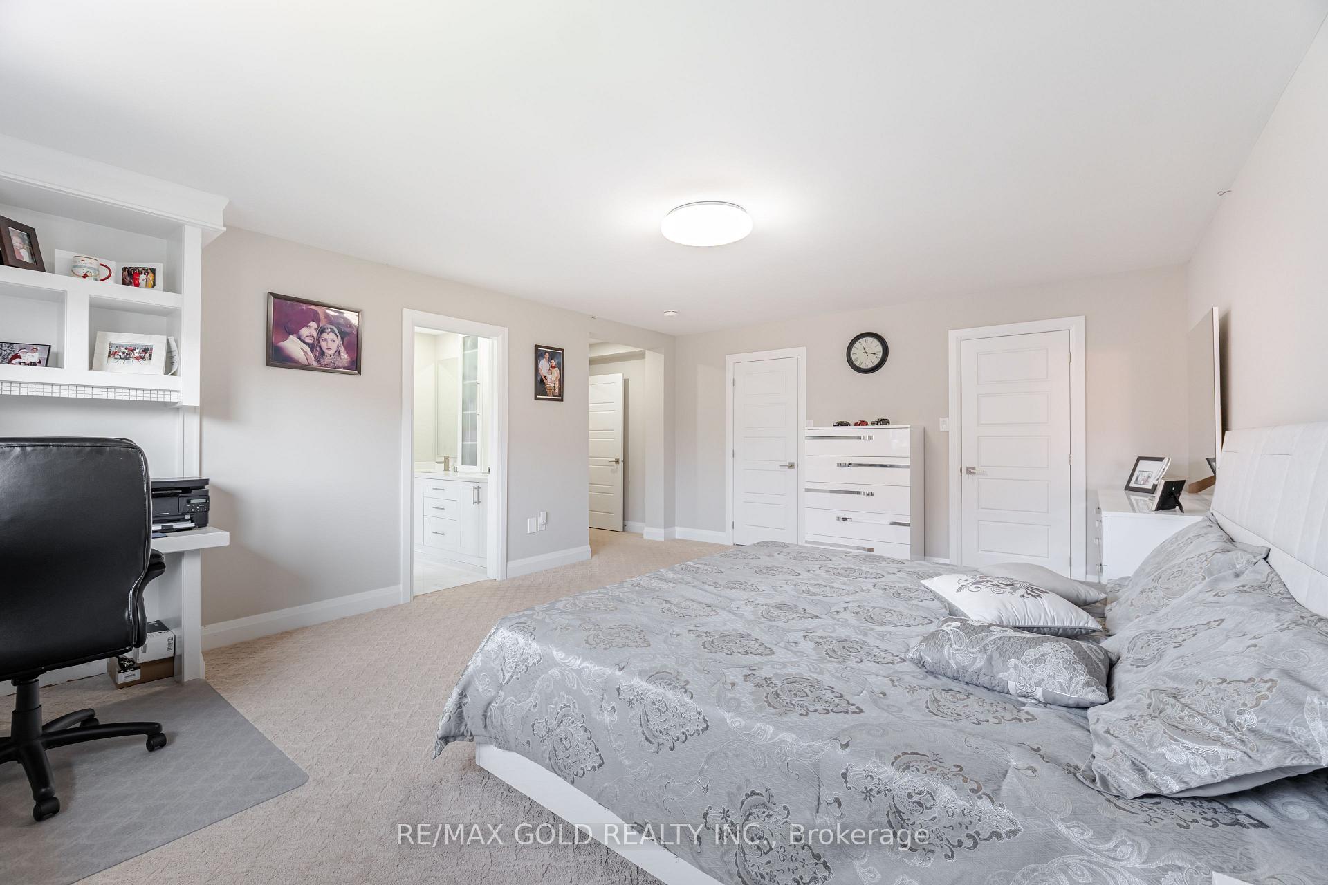 Photo 43 of 8 Foxmere Road, Brampton, Fletcher's Meadow — HOMEH
