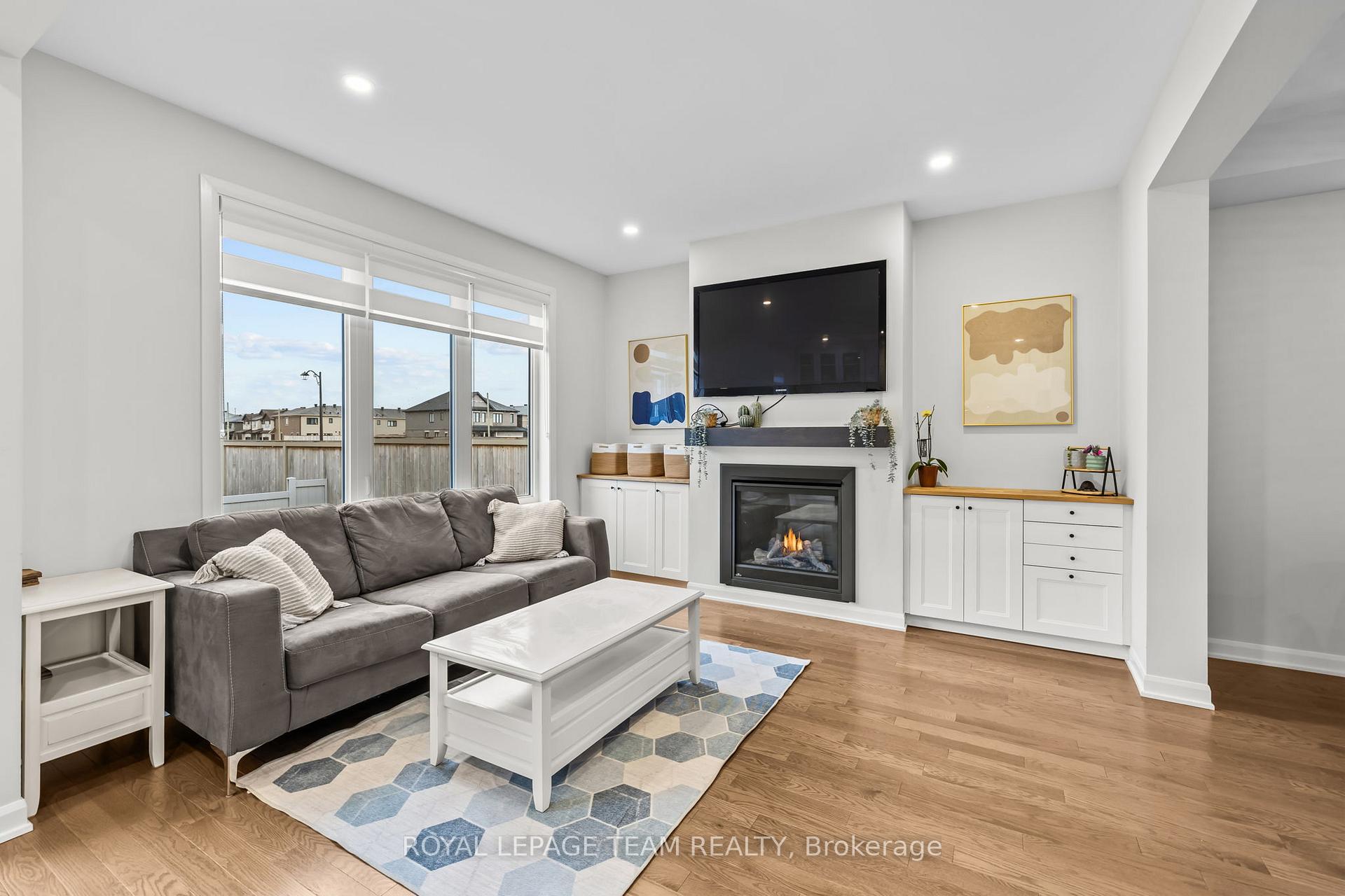 Photo 7 of 2080 Caltra Crescent, Ottawa, Barrhaven - Half Moon Bay — HOMEH