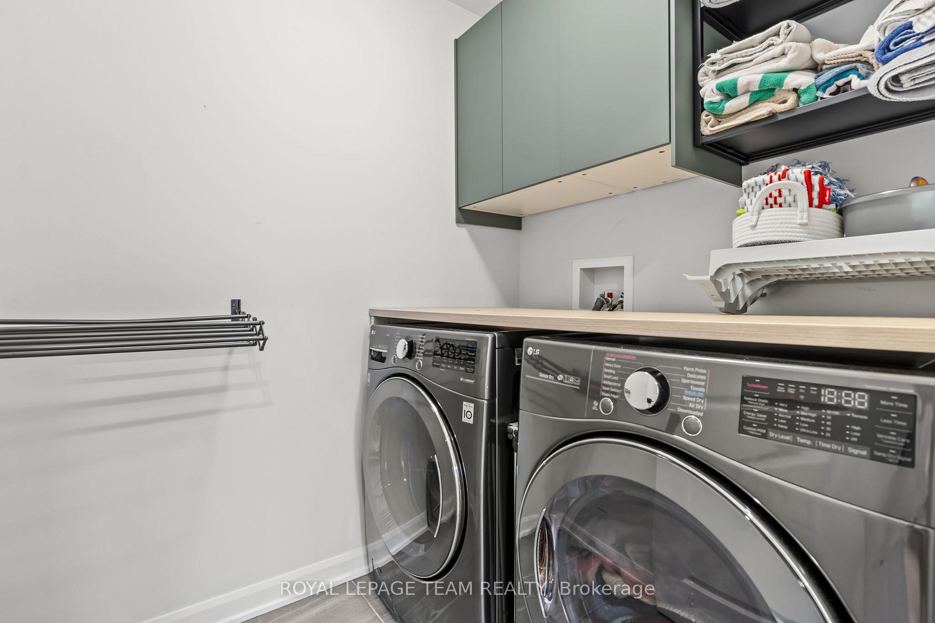 Photo 17 of 2080 Caltra Crescent, Ottawa, Barrhaven - Half Moon Bay — HOMEH