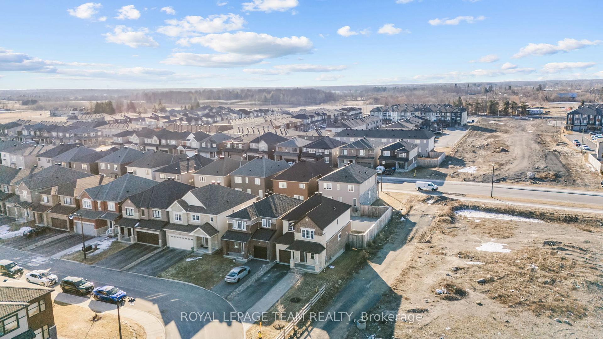 Photo 18 of 2080 Caltra Crescent, Ottawa, Barrhaven - Half Moon Bay — HOMEH