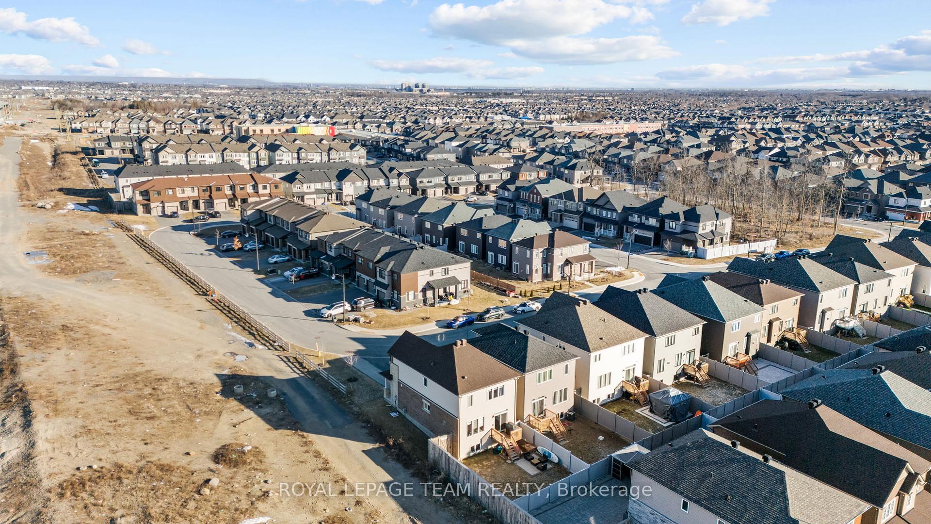 Photo 20 of 2080 Caltra Crescent, Ottawa, Barrhaven - Half Moon Bay — HOMEH