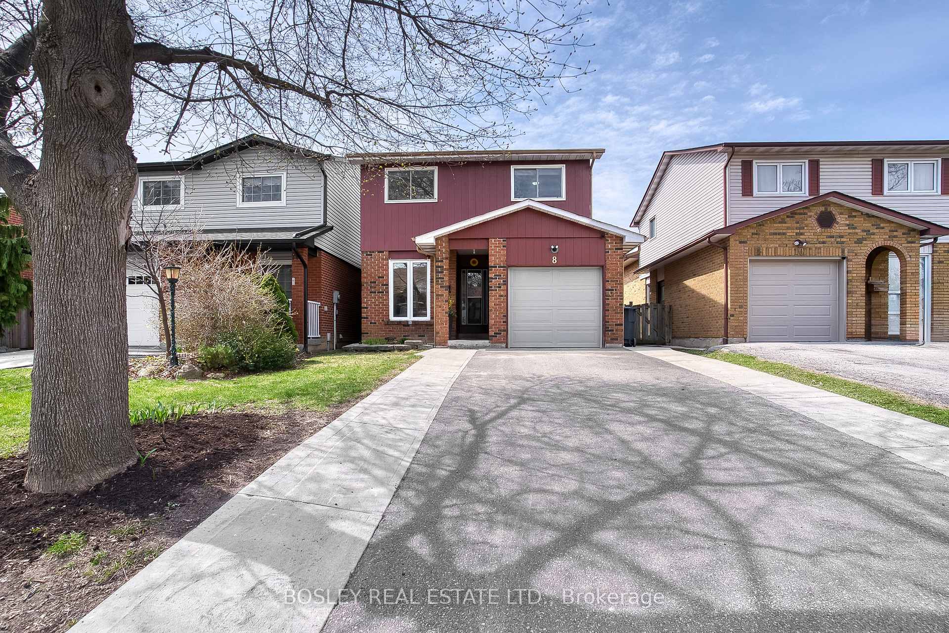 Photo 20 of 8 Thorsby Court, Brampton, Brampton North — HOMEH