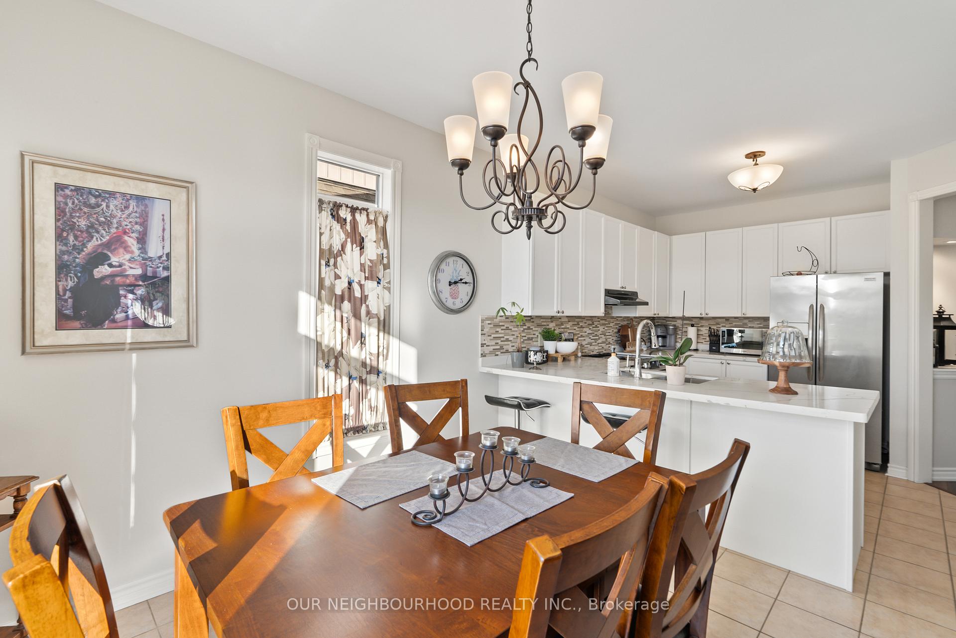 Photo 11 of 1656 Whitestone Drive, Oshawa, Samac — HOMEH
