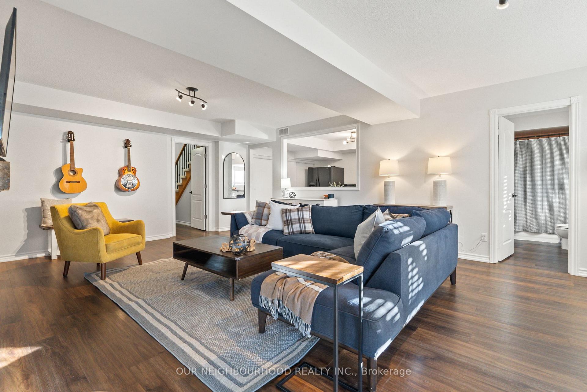 Photo 23 of 1656 Whitestone Drive, Oshawa, Samac — HOMEH