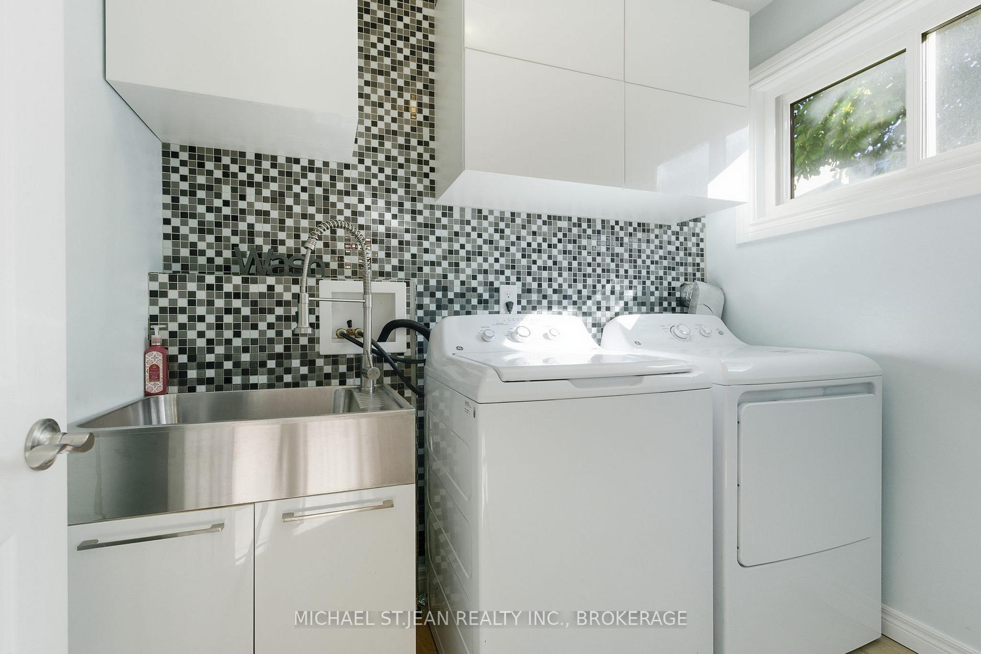 Photo 23 of 1297 Upper Sherman Avenue, Hamilton, Randall — HOMEH
