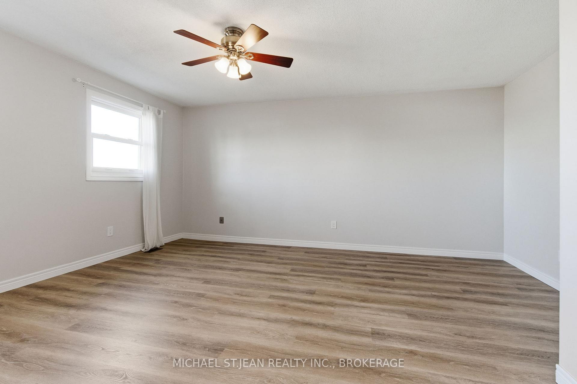 Photo 24 of 1297 Upper Sherman Avenue, Hamilton, Randall — HOMEH