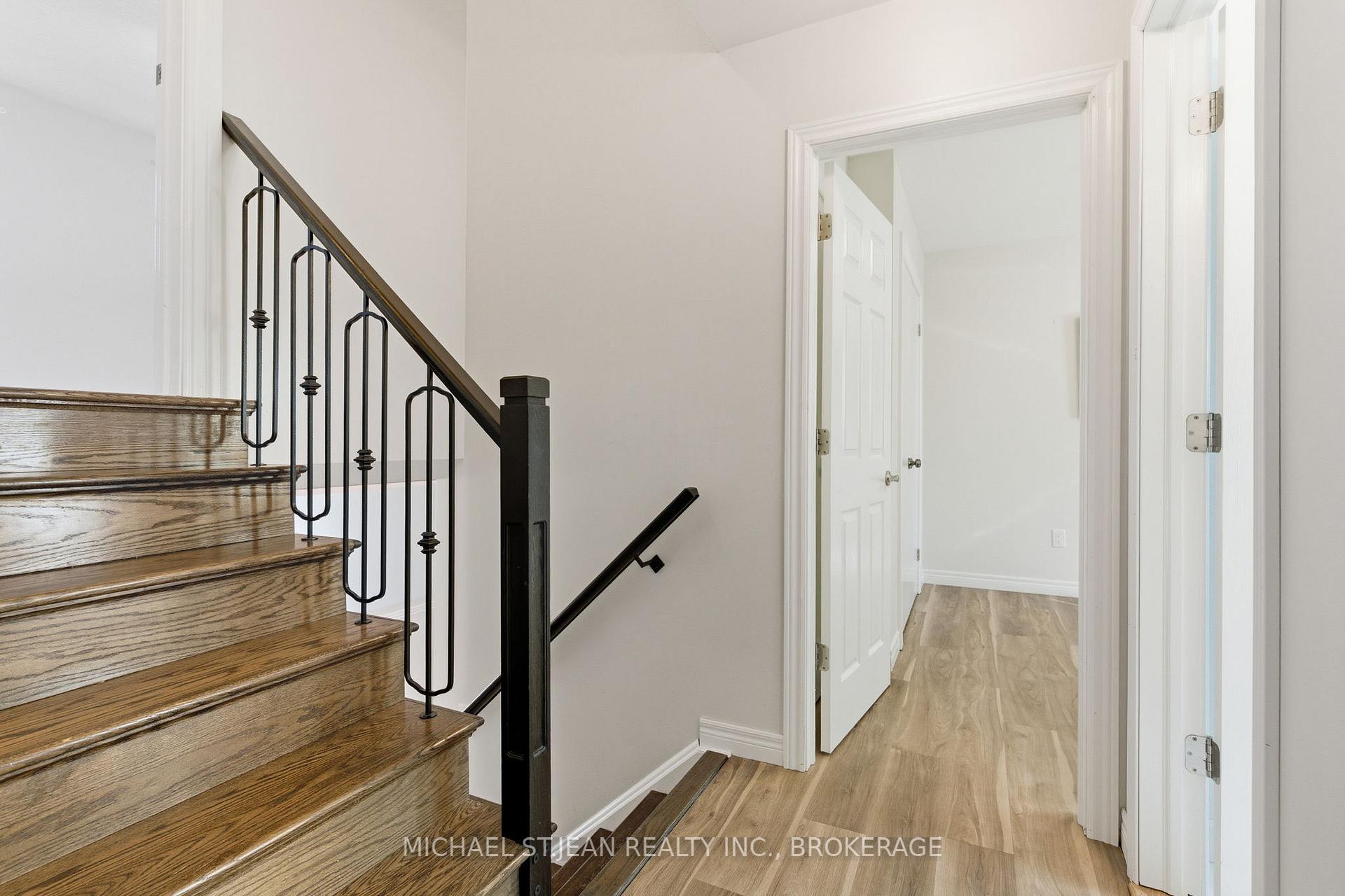Photo 26 of 1297 Upper Sherman Avenue, Hamilton, Randall — HOMEH