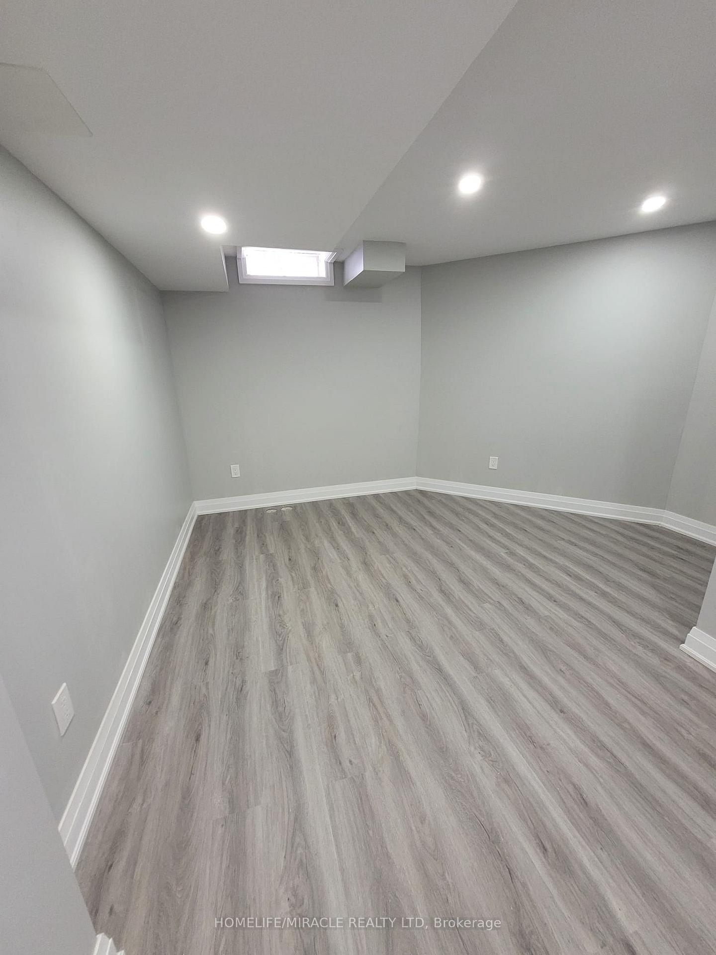 Photo 6 of 30 Ironshield Drive, Brampton, Bram East — HOMEH
