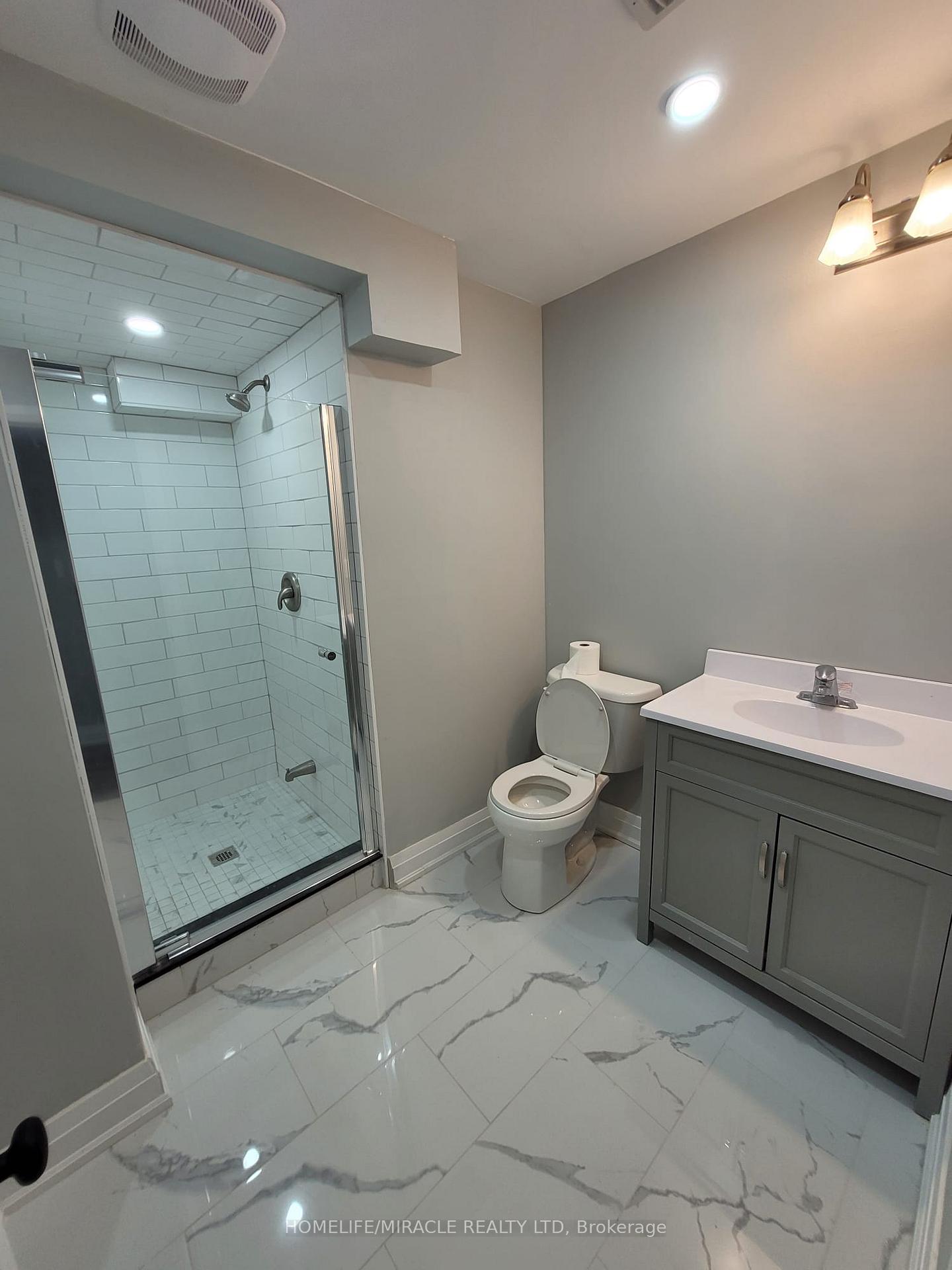 Photo 8 of 30 Ironshield Drive, Brampton, Bram East — HOMEH