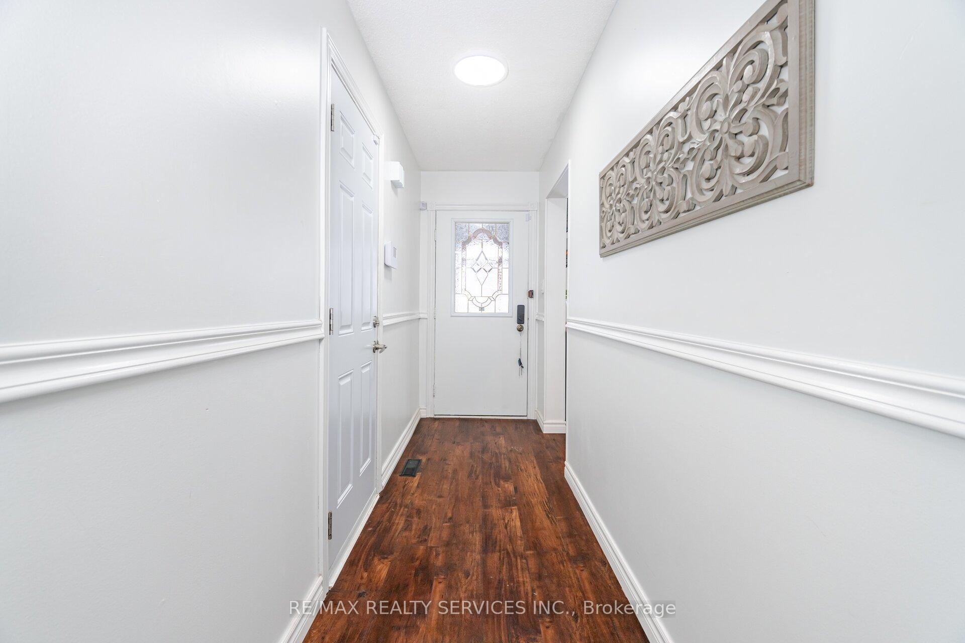 Photo 2 of 9 Pluto Drive, Brampton, Madoc — HOMEH