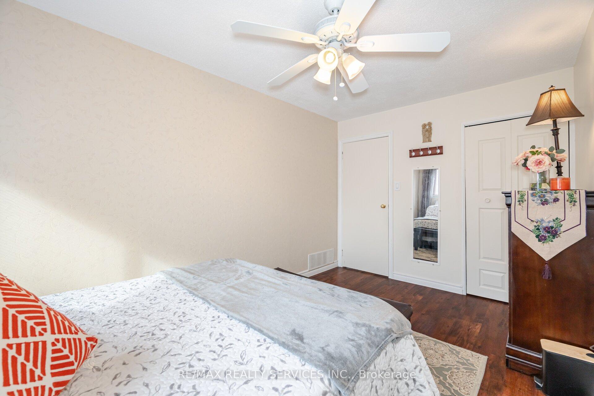 Photo 21 of 9 Pluto Drive, Brampton, Madoc — HOMEH