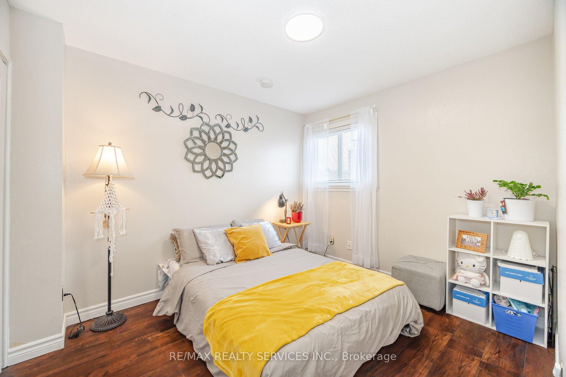 Photo 22 of 9 Pluto Drive, Brampton, Madoc — HOMEH