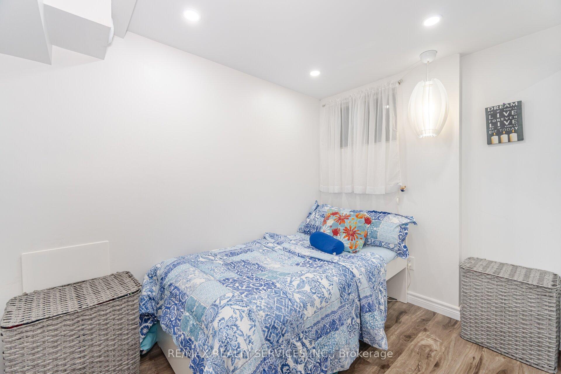 Photo 19 of 9 Pluto Drive, Brampton, Madoc — HOMEH
