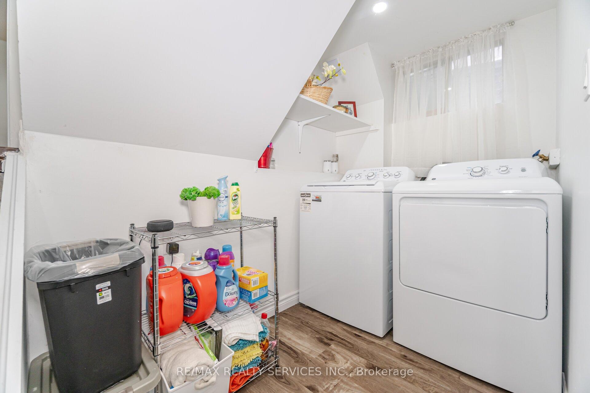 Photo 29 of 9 Pluto Drive, Brampton, Madoc — HOMEH