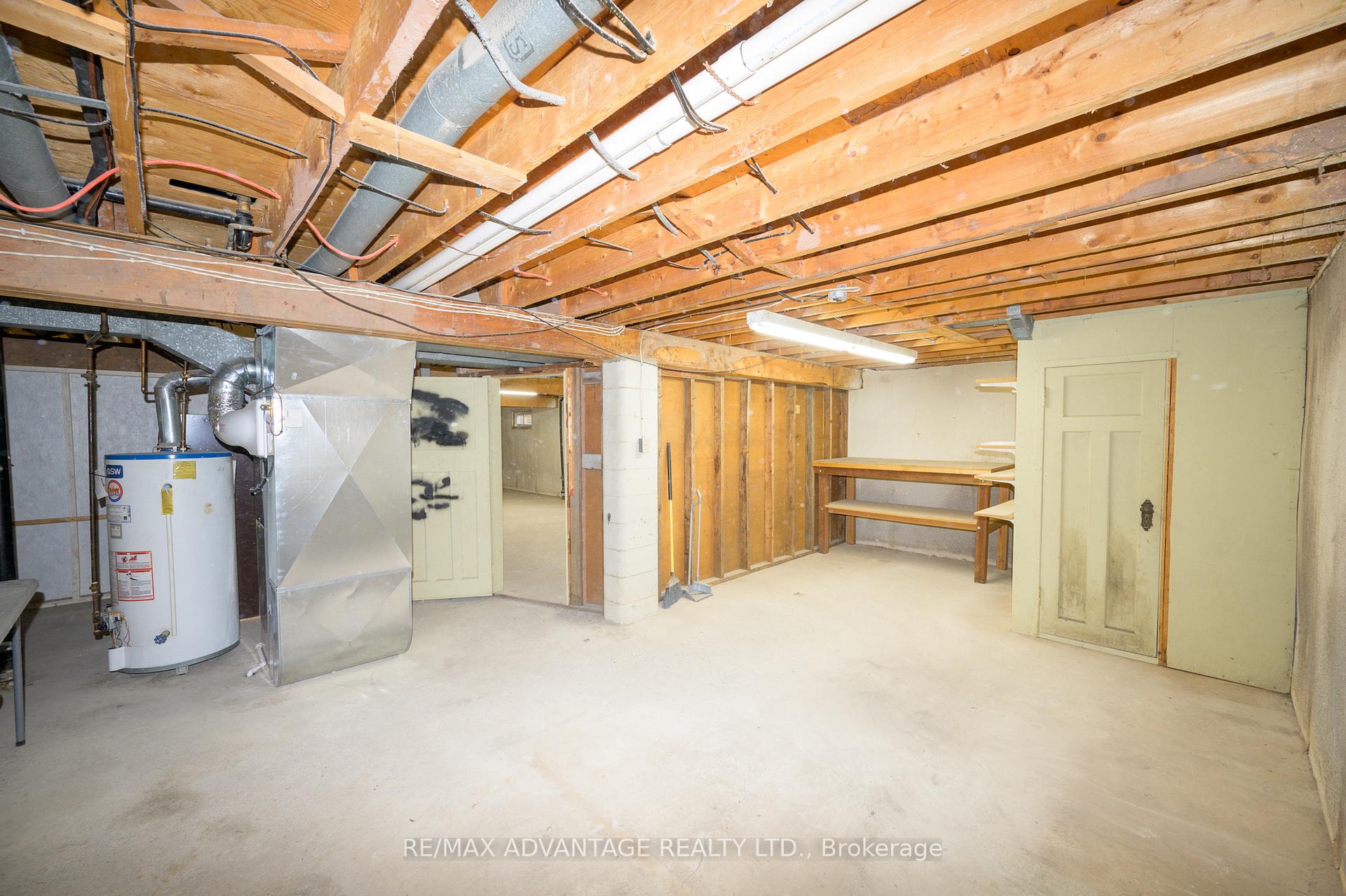 Photo 25 of 579 Galway Drive, Burlington, Shoreacres — HOMEH