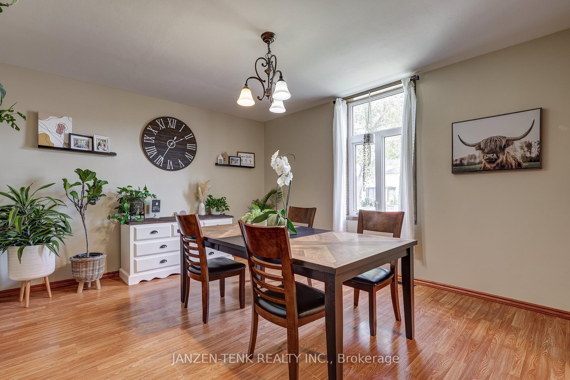 Photo 6 of 278 Sydenham Street E, Aylmer — HOMEH
