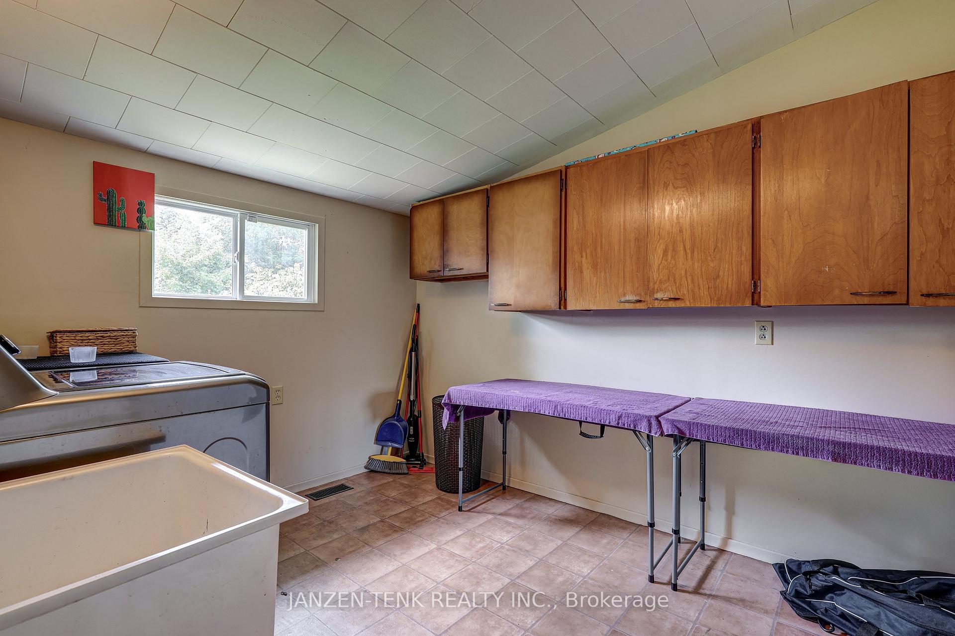 Photo 14 of 278 Sydenham Street E, Aylmer — HOMEH