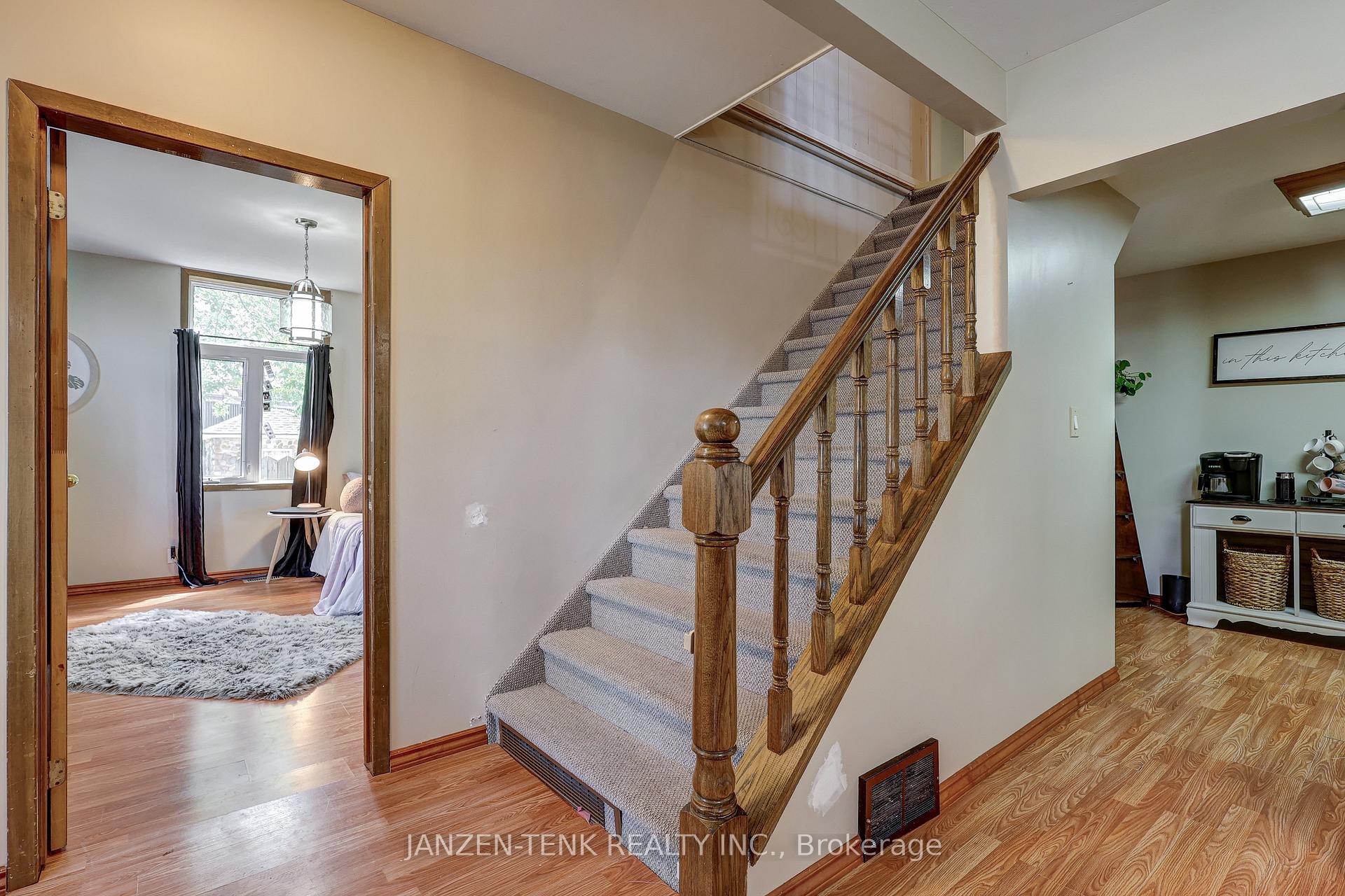 Photo 15 of 278 Sydenham Street E, Aylmer — HOMEH