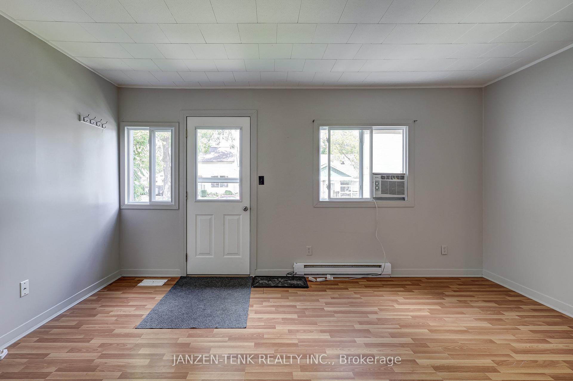 Photo 21 of 278 Sydenham Street E, Aylmer — HOMEH