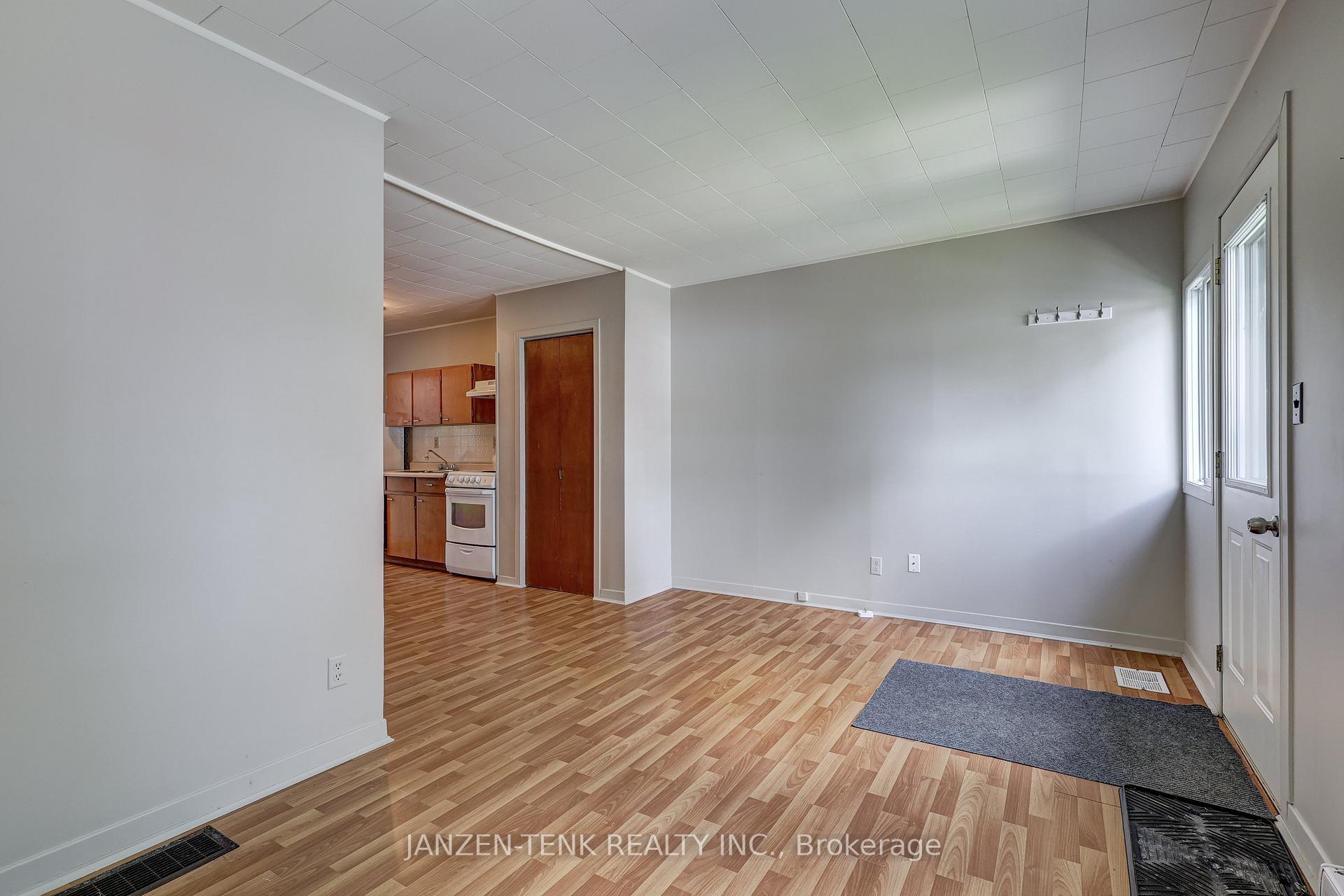 Photo 22 of 278 Sydenham Street E, Aylmer — HOMEH
