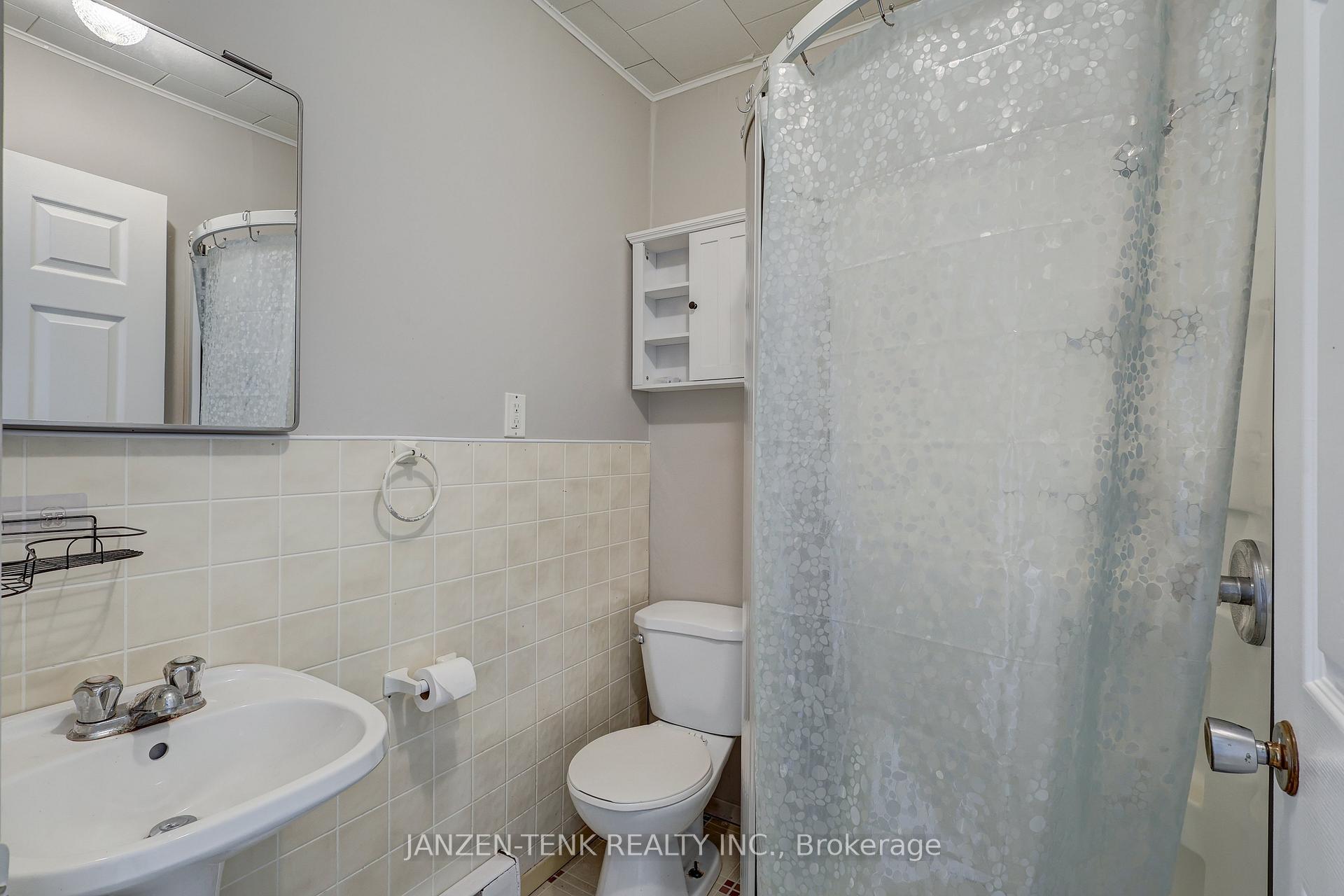 Photo 27 of 278 Sydenham Street E, Aylmer — HOMEH