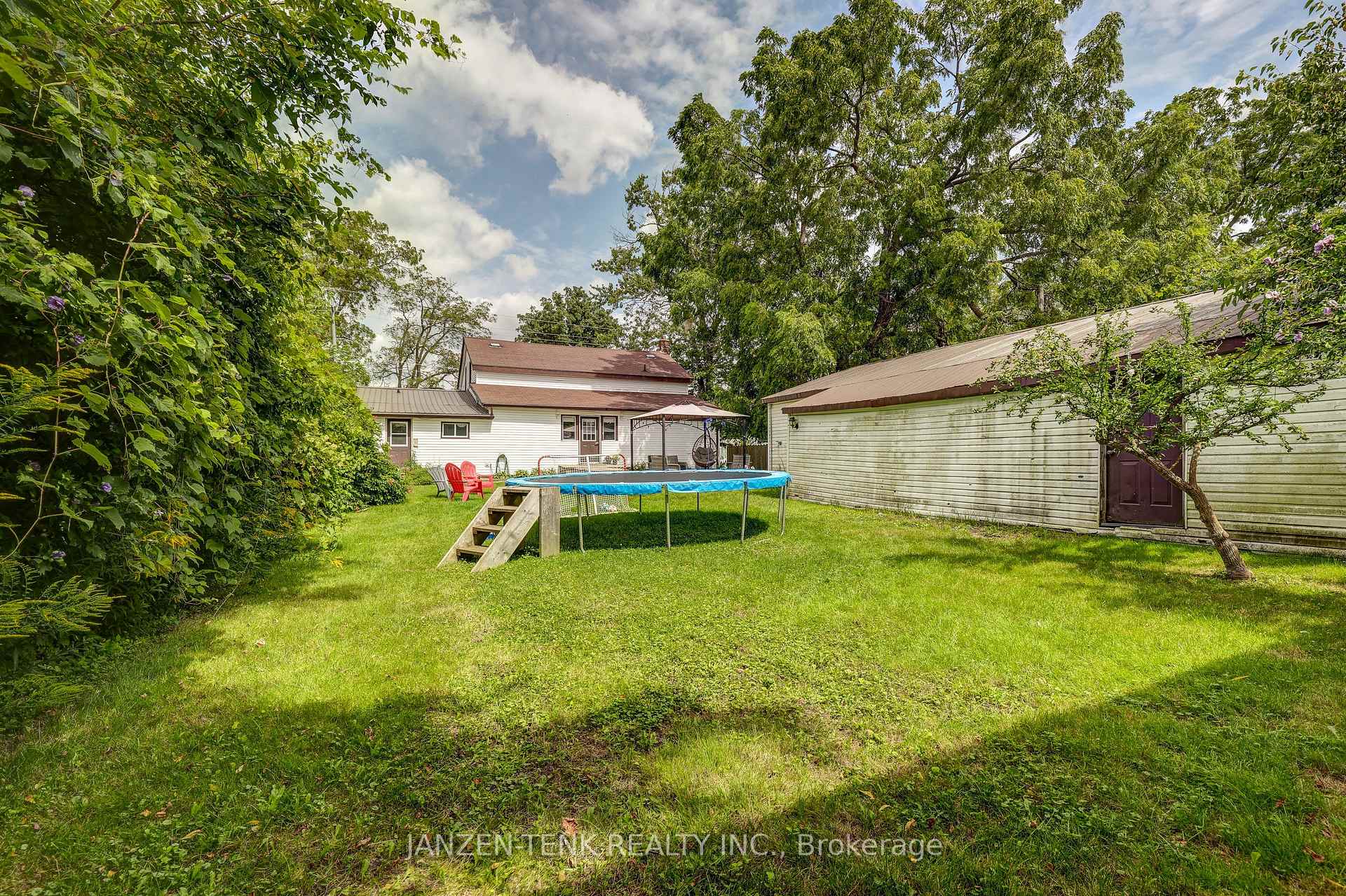 Photo 29 of 278 Sydenham Street E, Aylmer — HOMEH