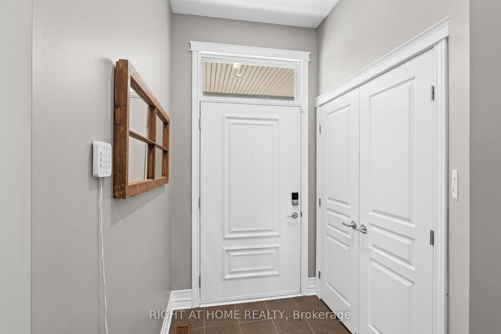 Photo 5 of 119 Beatrice Drive, Ottawa, Barrhaven - Longfields — HOMEH