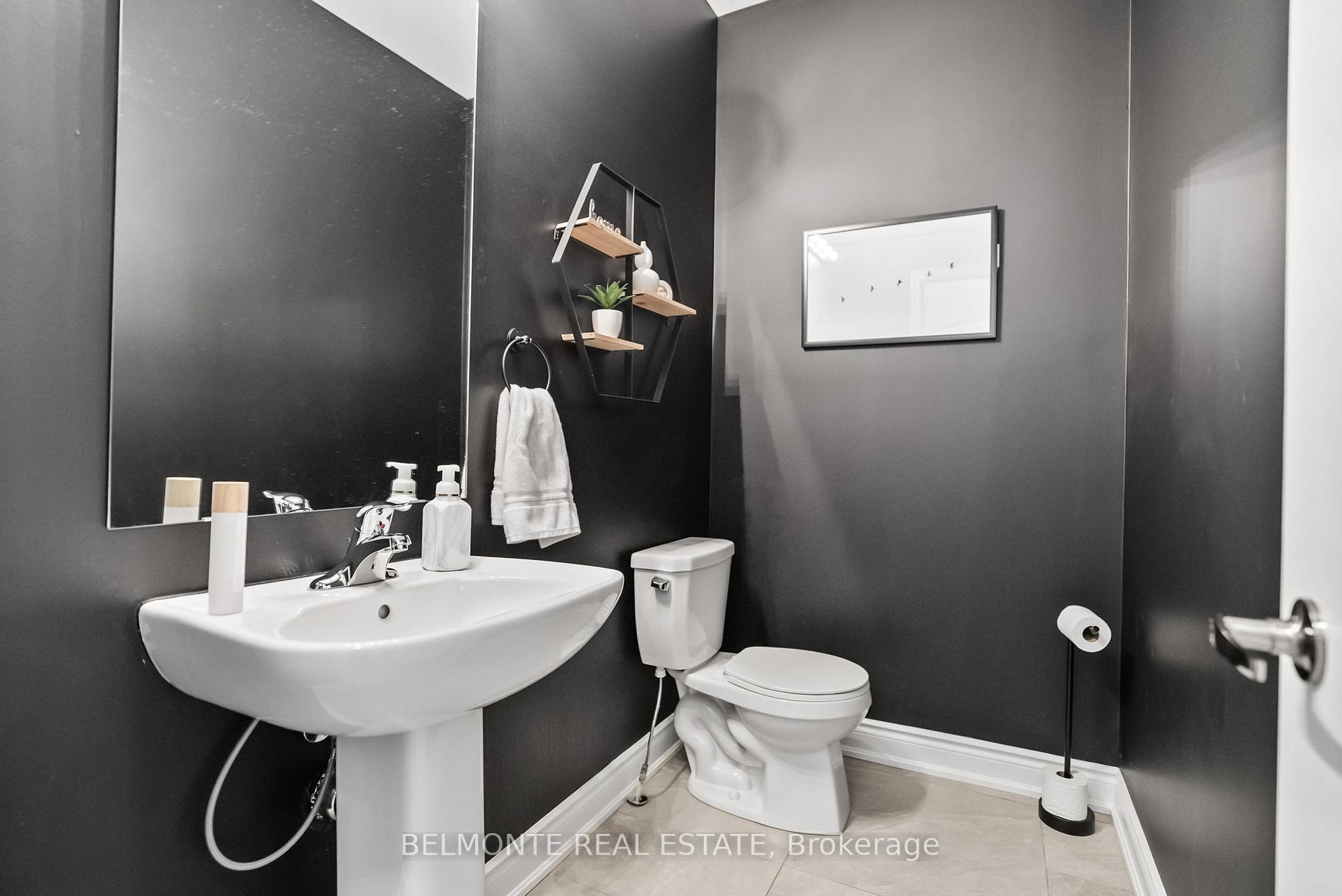 Photo 7 of 185 Douglas Kemp Crescent, Clarington, Bowmanville — HOMEH