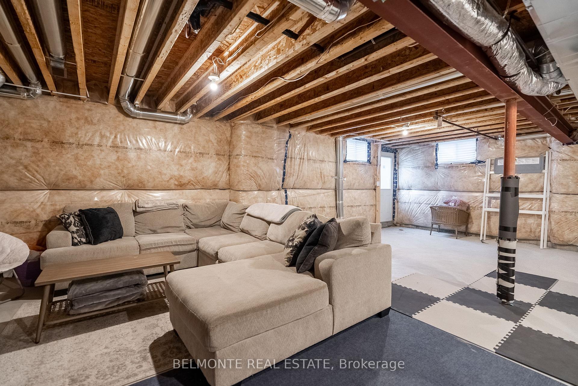 Photo 26 of 185 Douglas Kemp Crescent, Clarington, Bowmanville — HOMEH