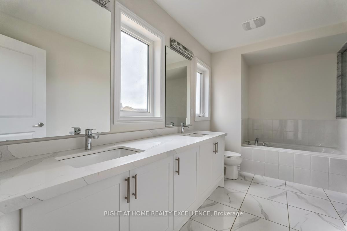 Photo 34 of 73 Nottingham Road E, Barrie, Innis-Shore — HOMEH