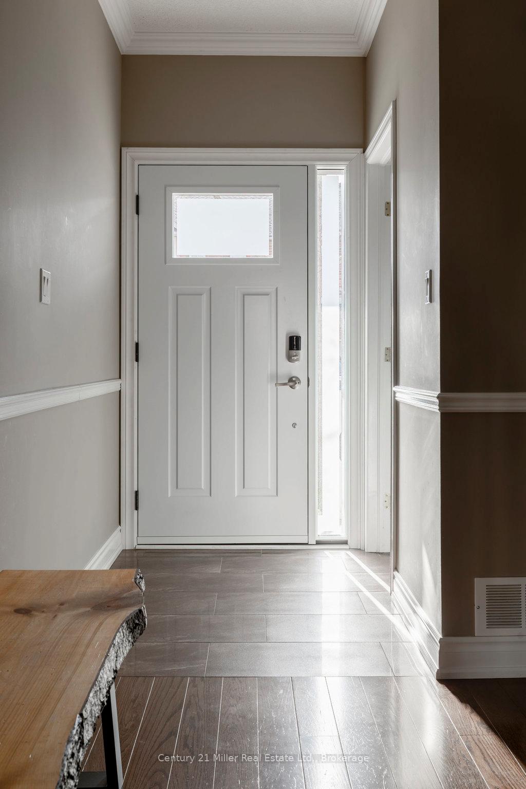 Photo 6 of 5327 McCormack Drive, Burlington, Orchard — HOMEH