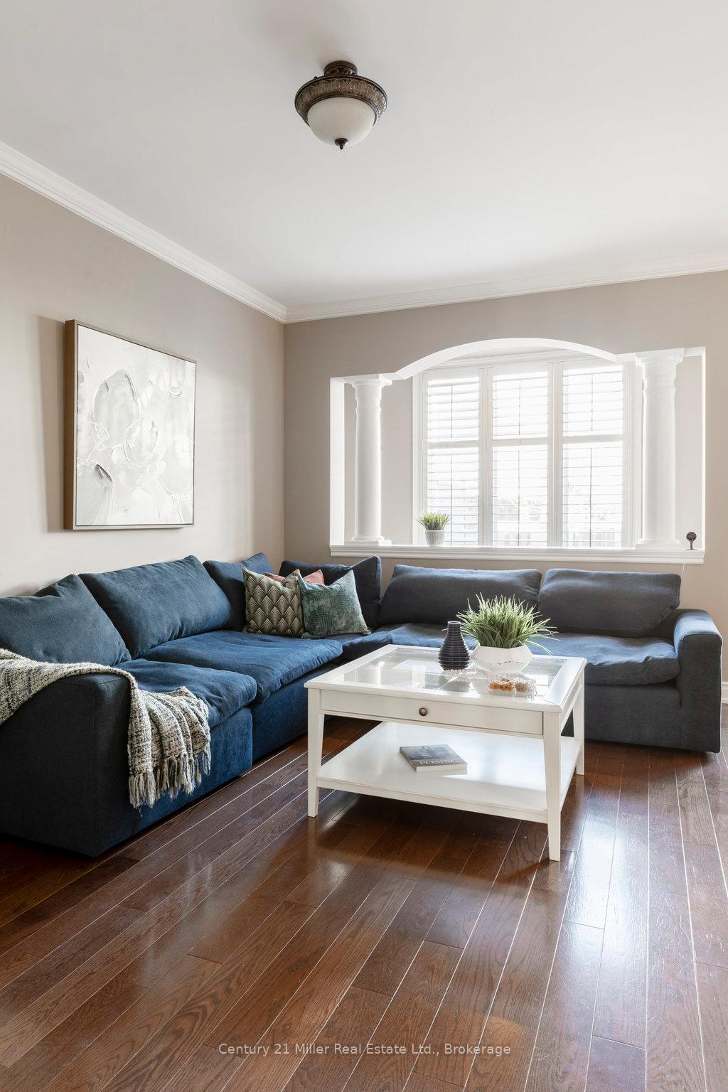 Photo 11 of 5327 McCormack Drive, Burlington, Orchard — HOMEH
