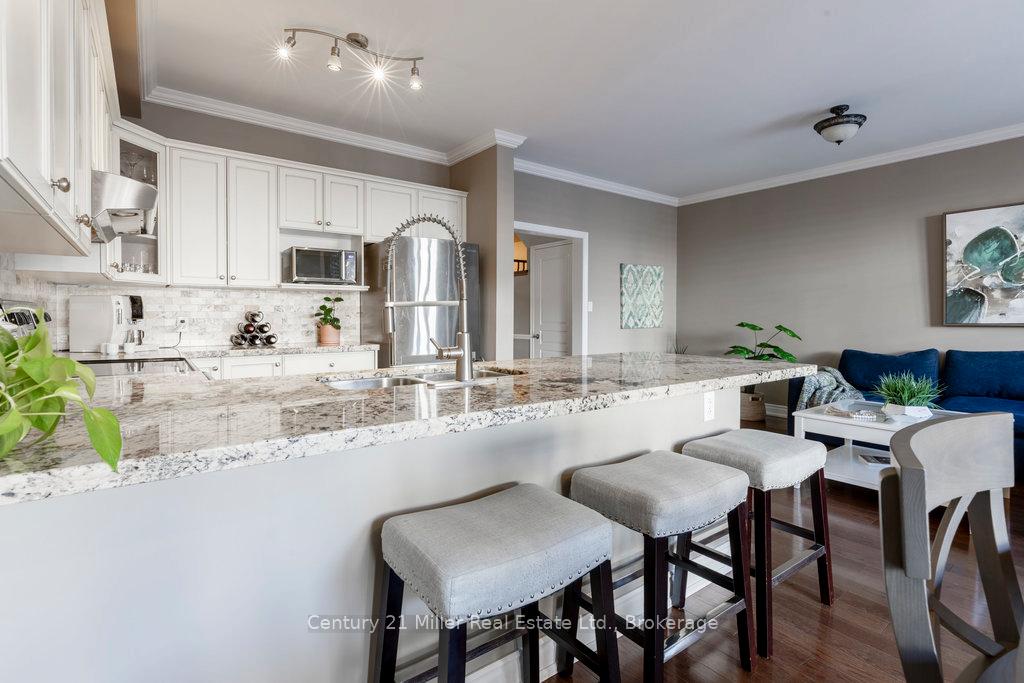 Photo 15 of 5327 McCormack Drive, Burlington, Orchard — HOMEH