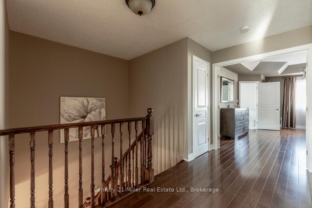 Photo 21 of 5327 McCormack Drive, Burlington, Orchard — HOMEH