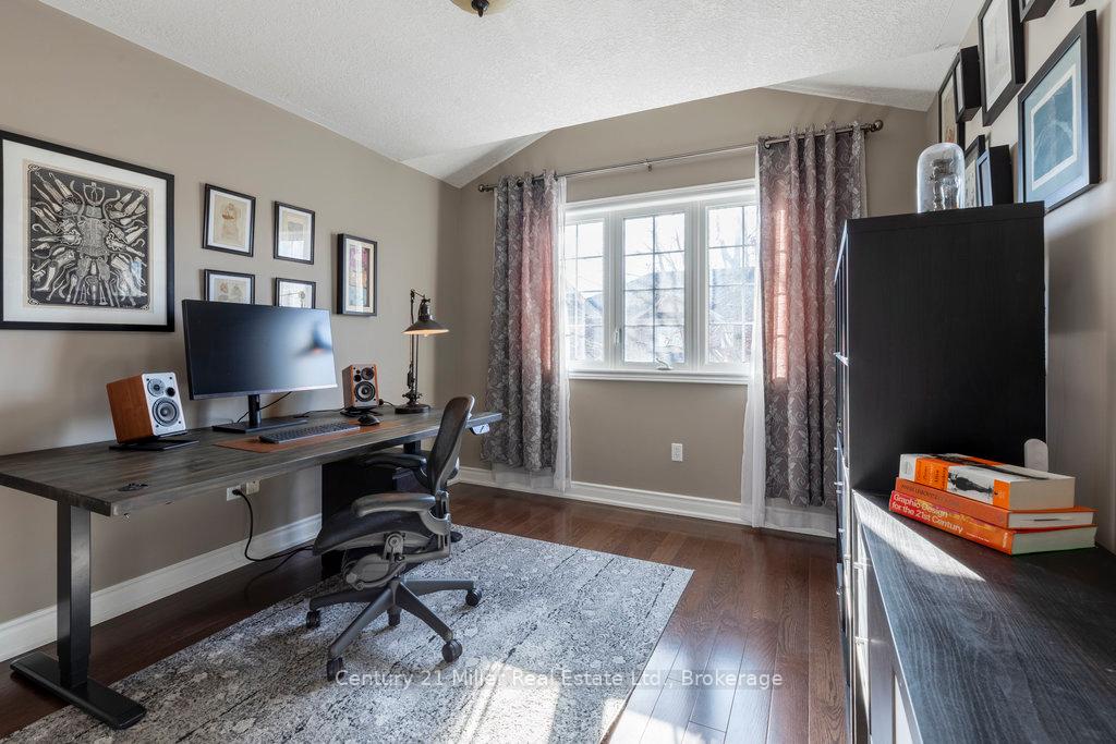 Photo 34 of 5327 McCormack Drive, Burlington, Orchard — HOMEH