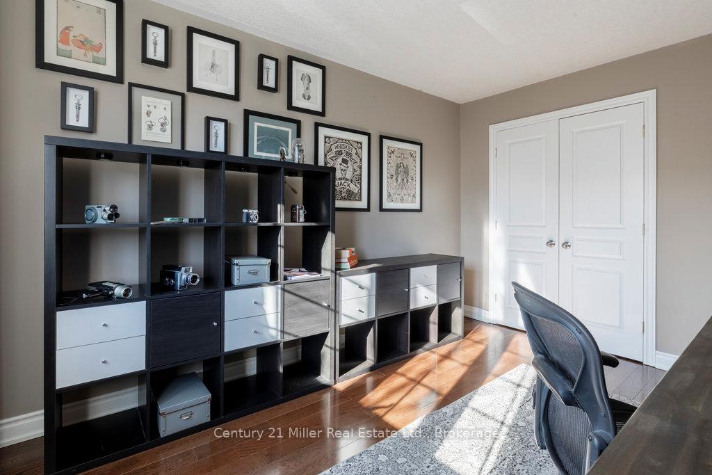 Photo 35 of 5327 McCormack Drive, Burlington, Orchard — HOMEH