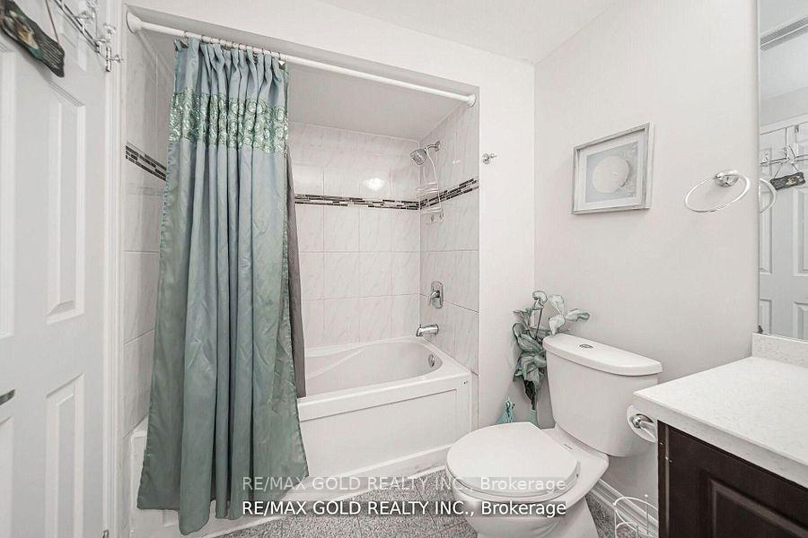 Photo 11 of 167 Ecclestone Drive, Brampton, Brampton West — HOMEH