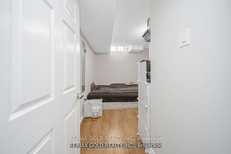 Photo 20 of 167 Ecclestone Drive, Brampton, Brampton West — HOMEH