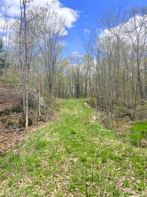 Photo 12 of 10914 Road 38, Frontenac, Frontenac Centre — HOMEH