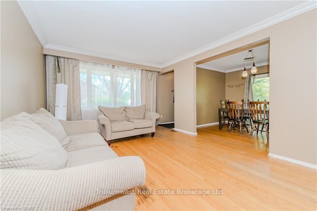 Photo 7 of 306 Edinburgh Road S, Guelph, Dovercliffe Park/Old University — HOMEH